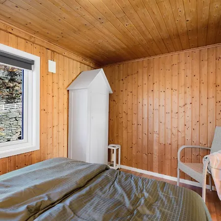 2 Bedroom Lovely In Telavag Σπίτι διακοπών *