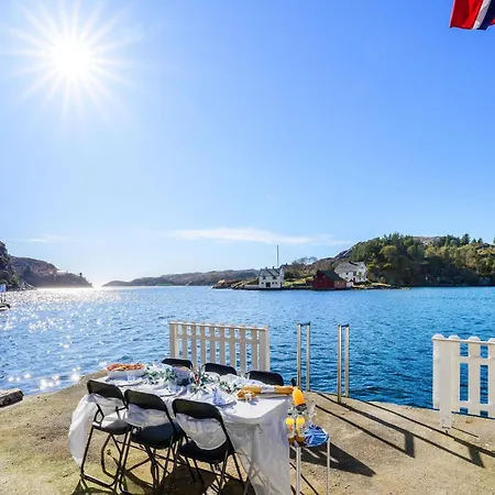 Σπίτι διακοπών 2 Bedroom Lovely In Telavag *